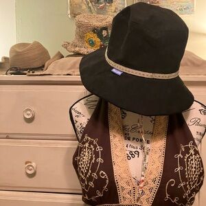 Wallaroo Hat Company hat